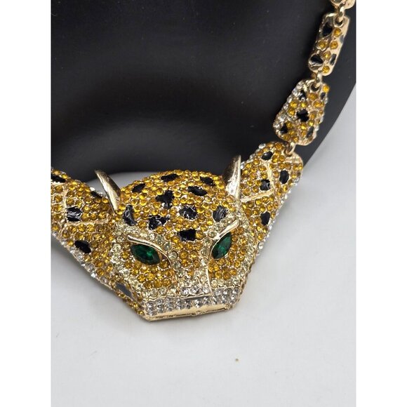 Vintage Golden Leopard necklace and pierced earrings set Emerald Green eyes 20" - Picture 4 of 10